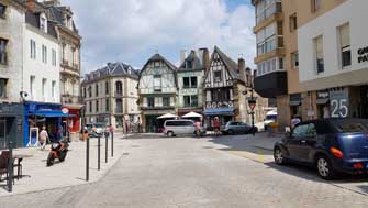 Auray