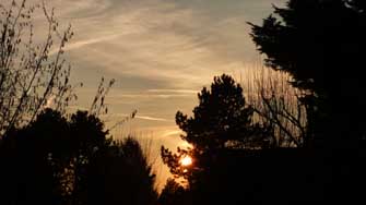 sunset et perce-neiges