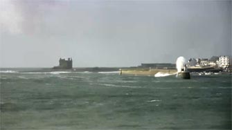 Vagues &agrave; Port Maria