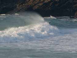 Vagues à Port Blanc