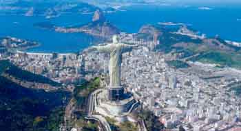 Le Corcovado et la baie de Rio